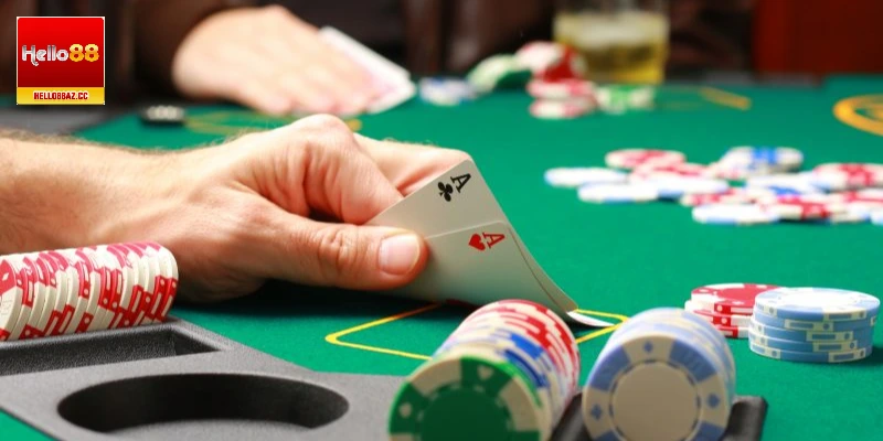 Thành viên nắm rõ nguyên tắc trong 4 vòng cược Poker cơ bản