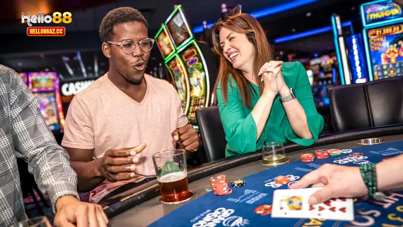 Chúng tôi - Hello88 luôn vì cộng đồng